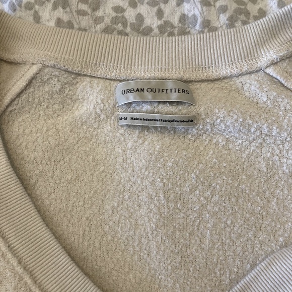 urban outfitters sweater - Picture 2 of 5